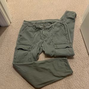 ❤️3 for $25❤️ Army Green Cargo Pants